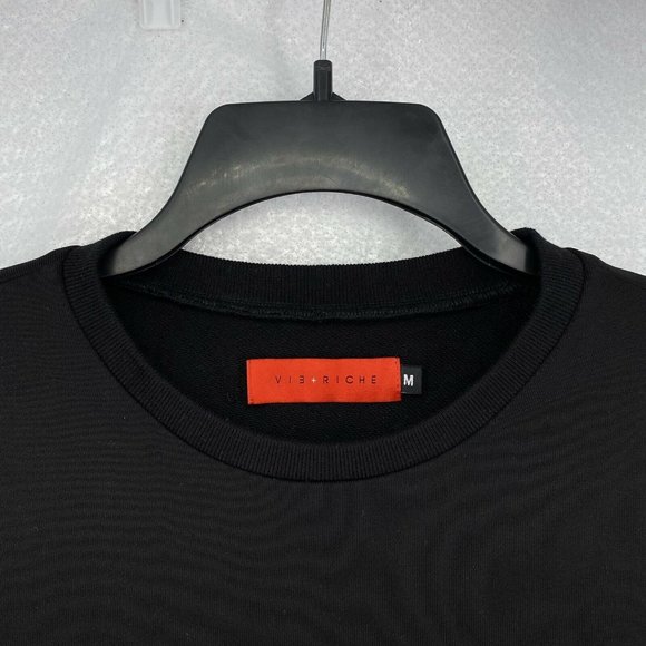Vie + Riche Men’s Medium Black Graphic Logo Long Sleeve Crewneck Sweater - Picture 3 of 9